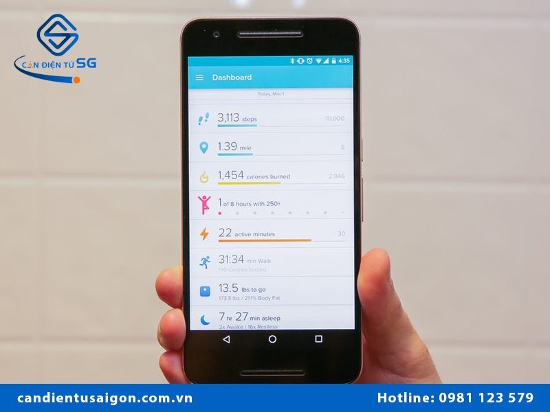 App cân vàng trên điện thoại