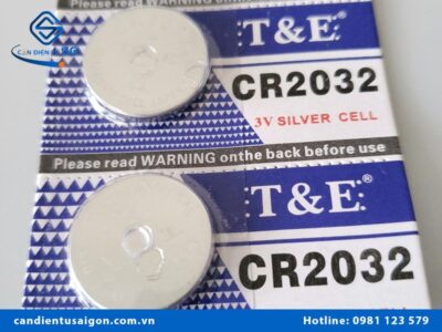 Cân điện tử xài pin gì?