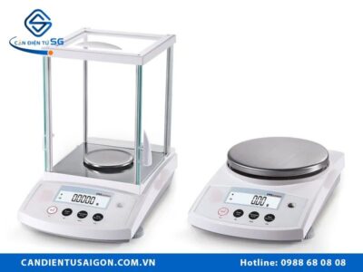 So sánh cân phân tích và cân kỹ thuật